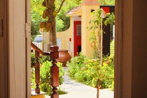 House, 2 Bedrooms, Private Pool, Garden View | Garden