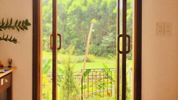 Rumah, 2 kamar tidur, kolam renang pribadi, pemandangan kebun | Interior