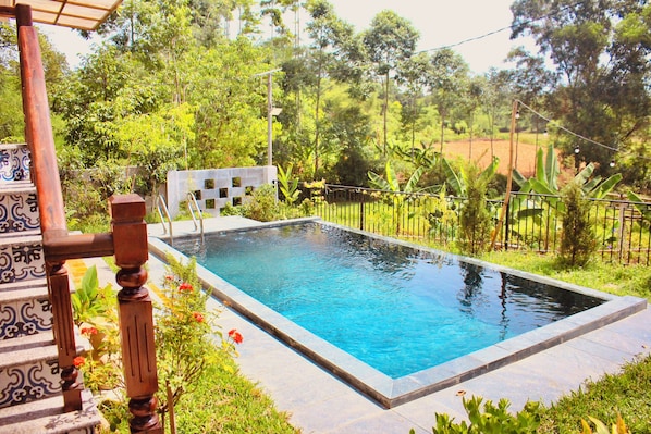 House, 2 Bedrooms, Private Pool, Garden View | Garden