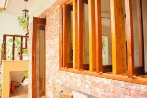 Maison, 2 chambres, piscine privée, vue jardin | Terrasse/Patio
