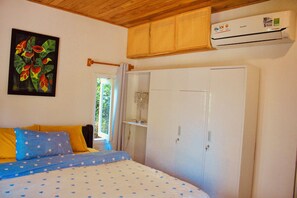 Ferienhaus, 2 Schlafzimmer, eigener Pool, Gartenblick | 2 Schlafzimmer