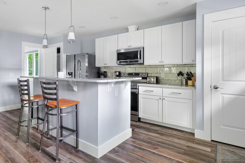 Private & Quiet Retreat Near Folly Beach