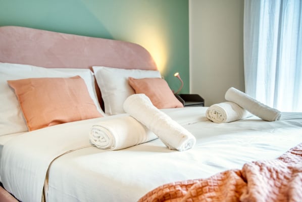 Double Room | Free WiFi