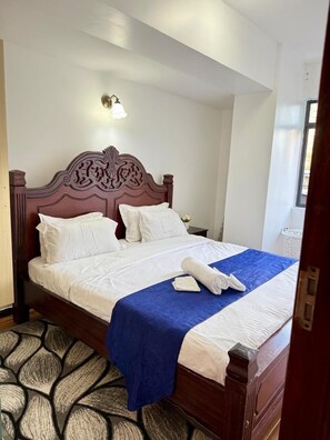 2 Schlafzimmer, Bügeleisen/Bügelbrett, kostenloses WLAN, Bettwäsche