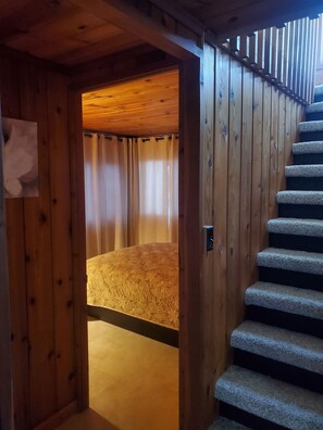 4 chambres, fer et planche à repasser, Wi-Fi gratuit, draps fournis