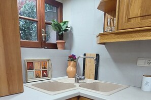 Shower, hair dryer, towels, soap - Acropolis Gate (Athina)