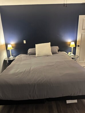 3 bedrooms, desk, travel crib, free WiFi