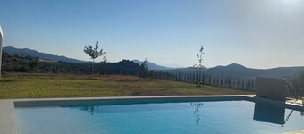 Villa Moriscos