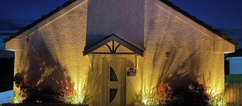 Ulverstons Little gem - Sleeps 2 - Free Parking