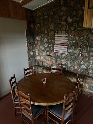 Dining - Three bedroomed house  in Juliasdale - 2192 (Nyanga)