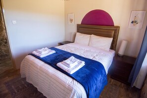 4 Schlafzimmer, Bügeleisen/Bügelbrett, Internetzugang, Bettwäsche