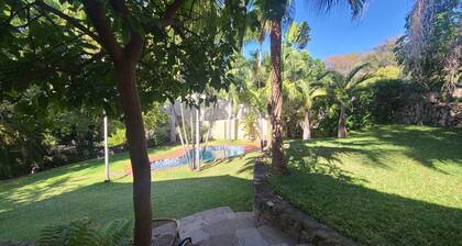 Charming 3 bedroom guesthouse - 2300