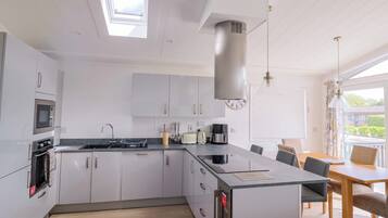 ์๊ธฐ ์ธ์ฒ๊ธฐ, ์กฐ๋ฆฌ ๋๊ตฌ/์ ์/์ฃผ๋ฐฉ ๊ธฐ๊ตฌ