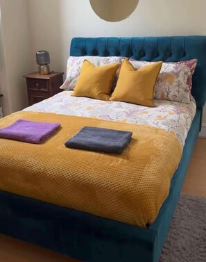 4 habitaciones, tabla de planchar con plancha y wifi gratis