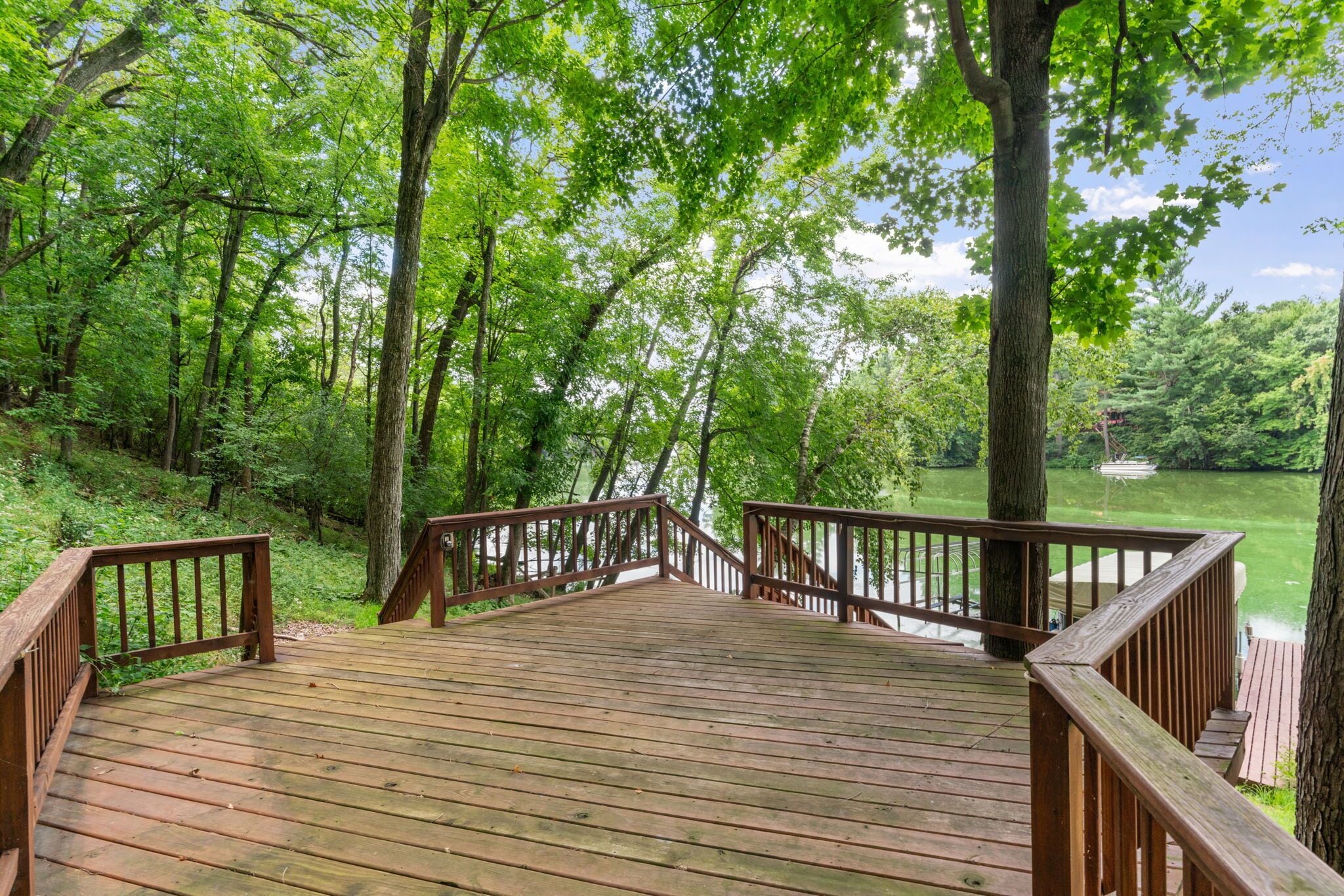 Studio (3 Bedrooms) | Property amenity