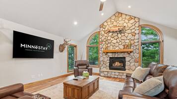 House (3 Bedrooms) | Front of property