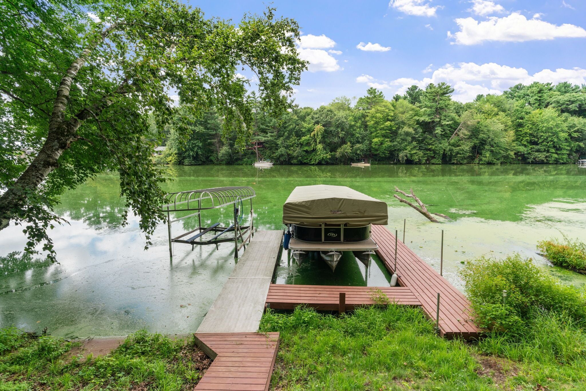 Studio (3 Bedrooms) | Property amenity