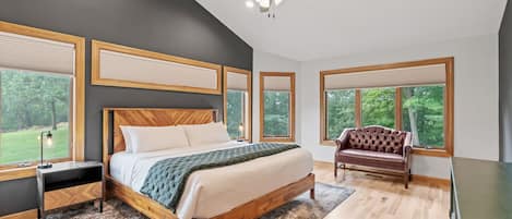 Studio (3 Bedrooms) | Property amenity
