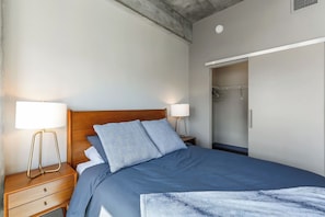 Apartment (0 Bedroom) | Property amenity
