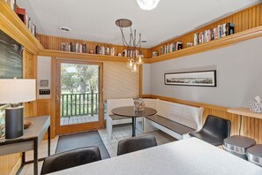 House (3 Bedrooms) | Property amenity - Villa de Lago (Coon Rapids)