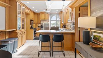 House (3 Bedrooms) | Property amenity