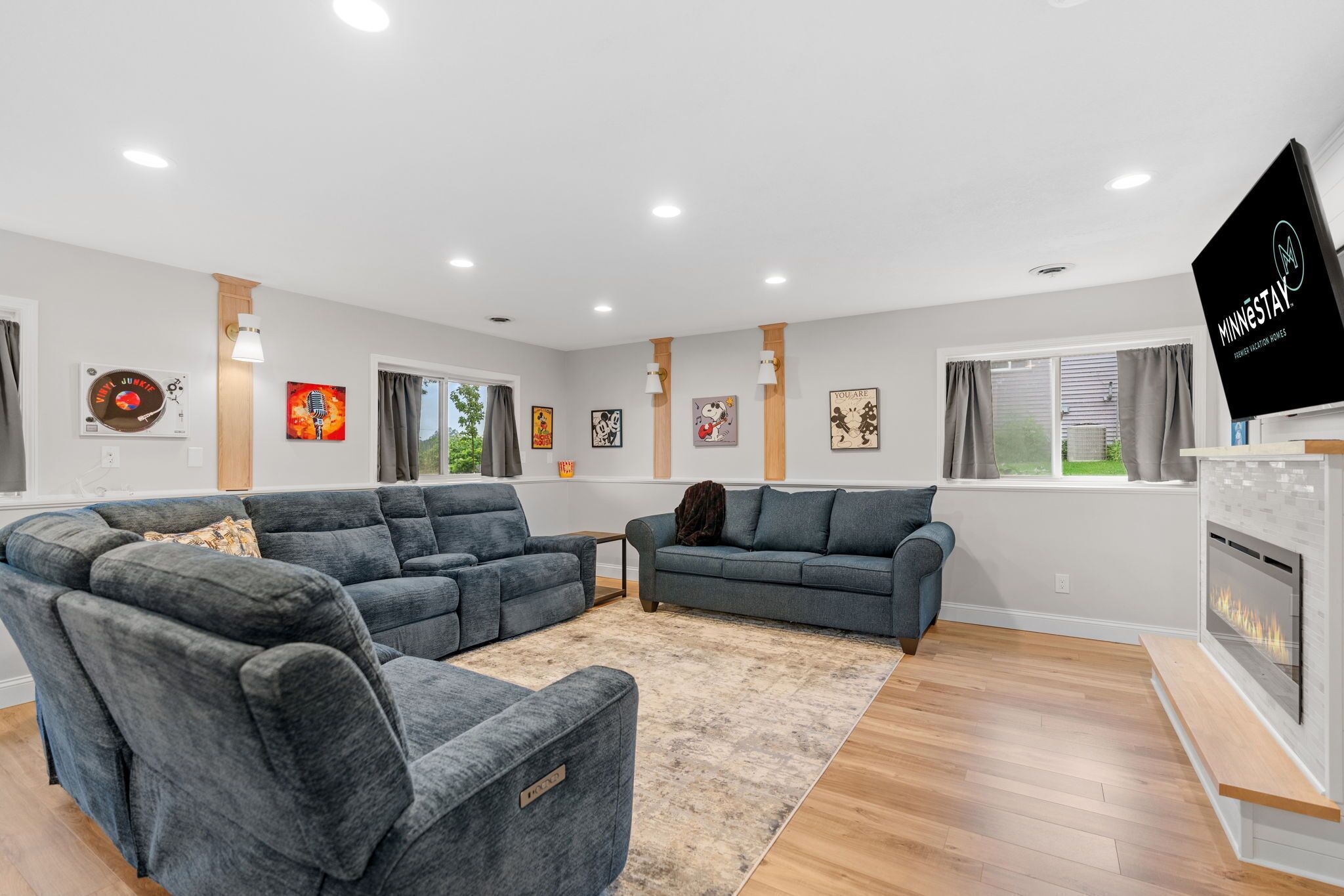 Studio (2 Bedrooms) | Property amenity
