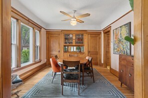 Maison (3 Bedrooms) | Restauration dans la chambre