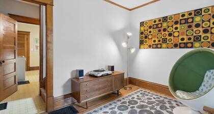Retro Haus