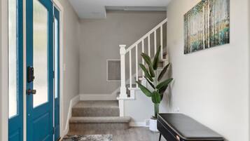 House (5 Bedrooms) | Property amenity