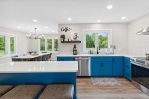Microwave, oven, stovetop, dishwasher