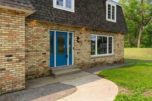 House (5 Bedrooms) | Property amenity - The Cottage at Enchanted Pines (Sauk Rapids)