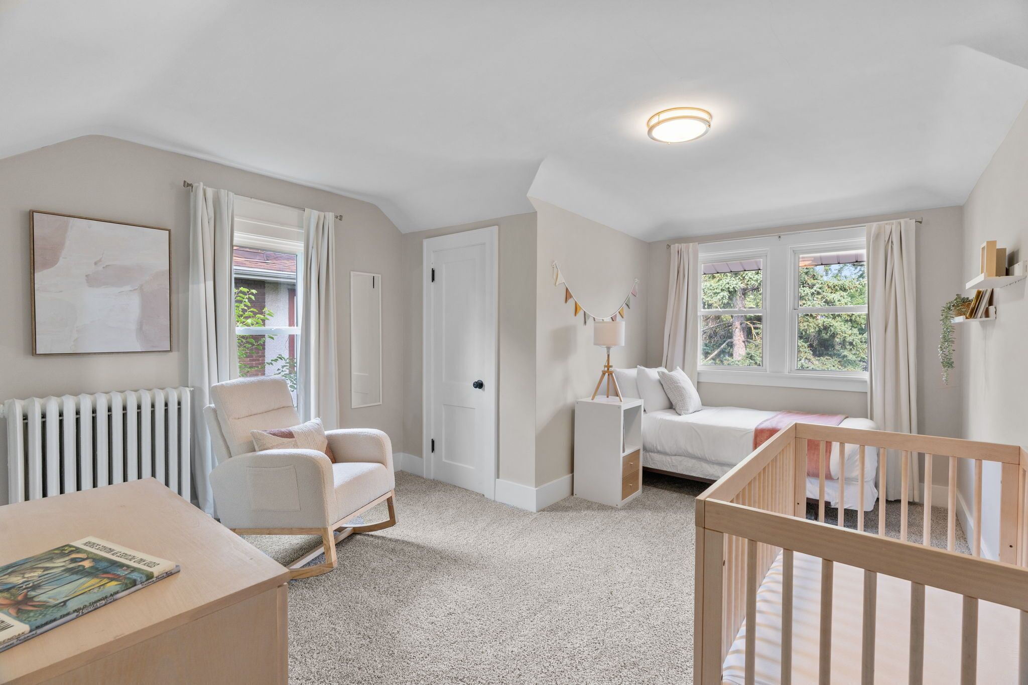 独立别墅 (4 Bedrooms) | 4 多间卧室、笔记本电脑工作区、熨斗/熨衣板、免费婴儿床