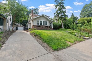 House (4 Bedrooms) | Property amenity
