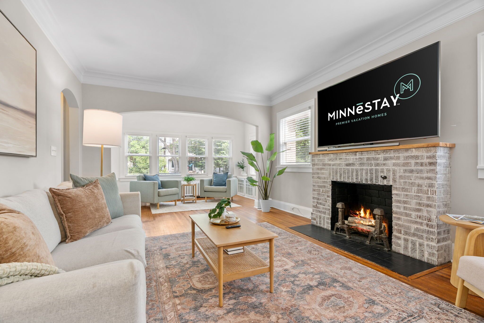 House (4 Bedrooms) | Front of property