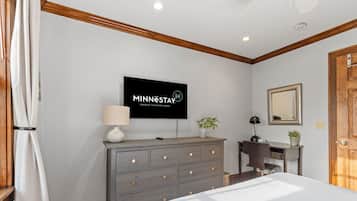House (4 Bedrooms) | Property amenity