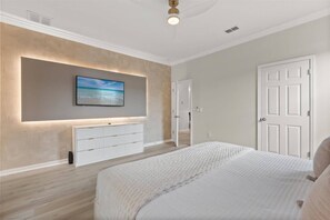 5 bedrooms, iron/ironing board, travel cot, WiFi