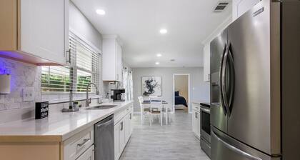 Spacious 4-bedroom house in charming Slidell with AC