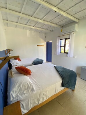 6 bedrooms, free WiFi, bed sheets