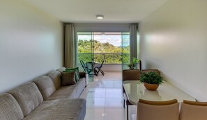 Living area - Apt With River View and Balcony Pontal Bcl402 (Ilhéus)