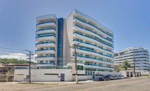 Basic Apartment | Exterior