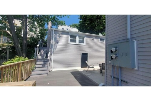 Beach guest house, Free parking close to Boston