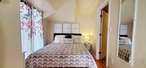 1 bedroom, iron/ironing board, Internet, bed sheets