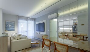 Basic Apartment | Living area