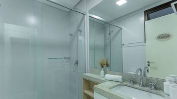 Departamento básico | Baño