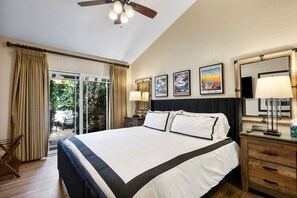 2 bedrooms, iron/ironing board, WiFi, bed sheets - Lovely Tustin Home w/ Outdoor Kitchen: 3 mi to Zoo (Tustin)