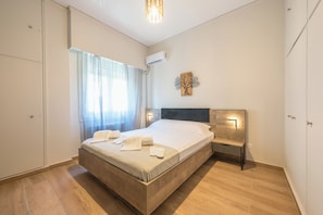 1 bedroom, desk, iron/ironing board, free WiFi