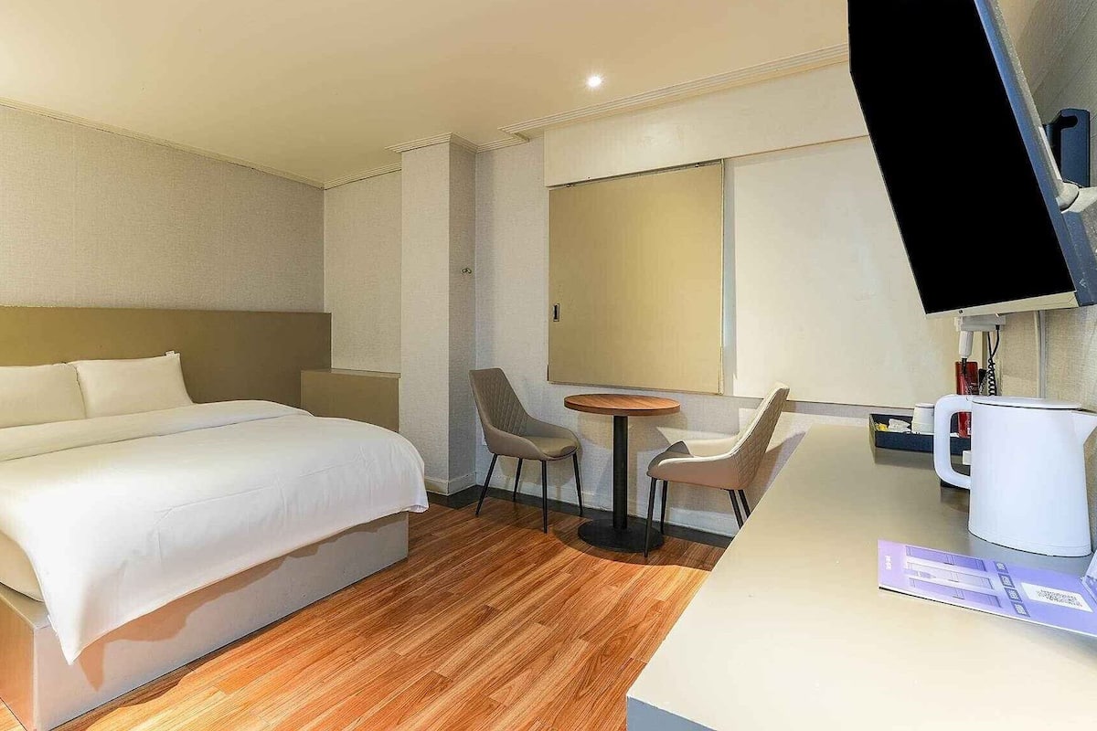 Deluxe Double Room | Soundproofing, free WiFi