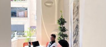 2115 Boutique Hostel