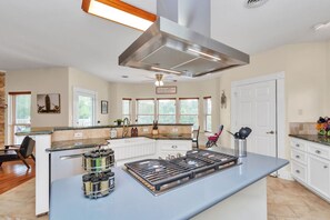 Uklassifisert bilde, 4 av 42, knapp