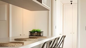Apartment | Dining